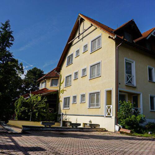 Francoise Szallo Balatonlelle Ngoại thất bức ảnh